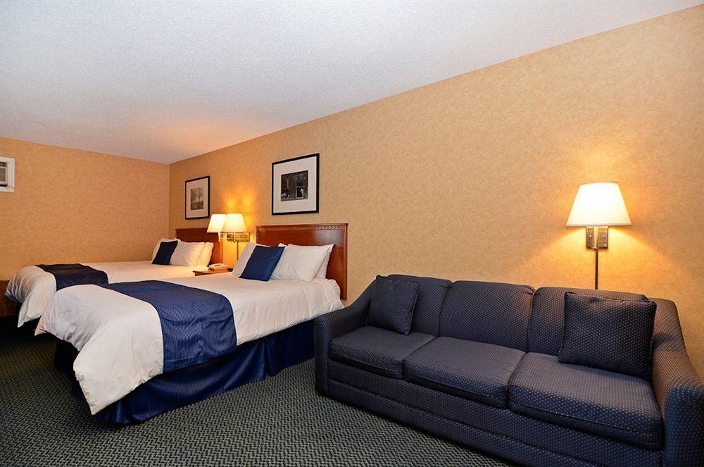 Best Western Plus Country Meadows Inn Aldergrove Exterior foto