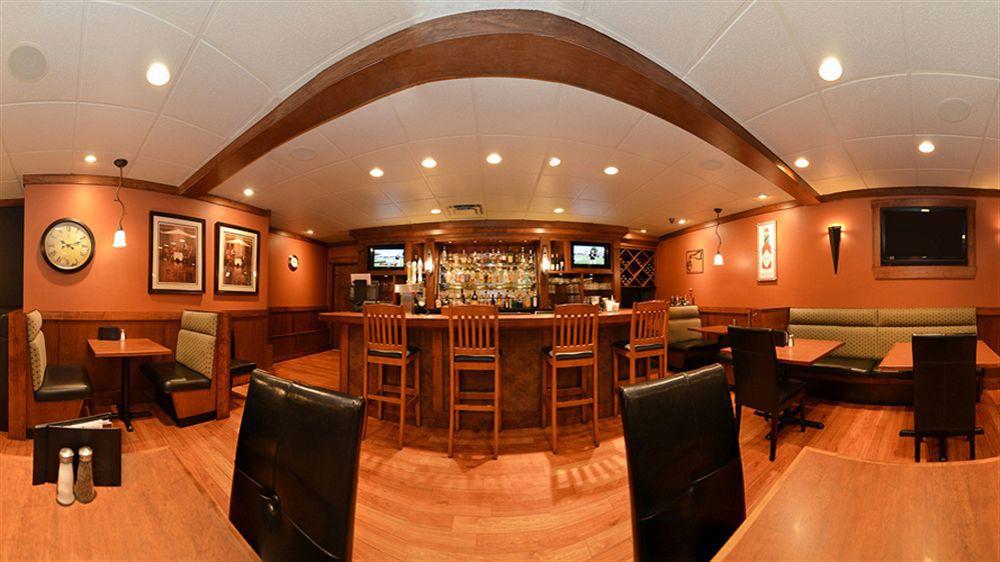 Best Western Plus Country Meadows Inn Aldergrove Exterior foto